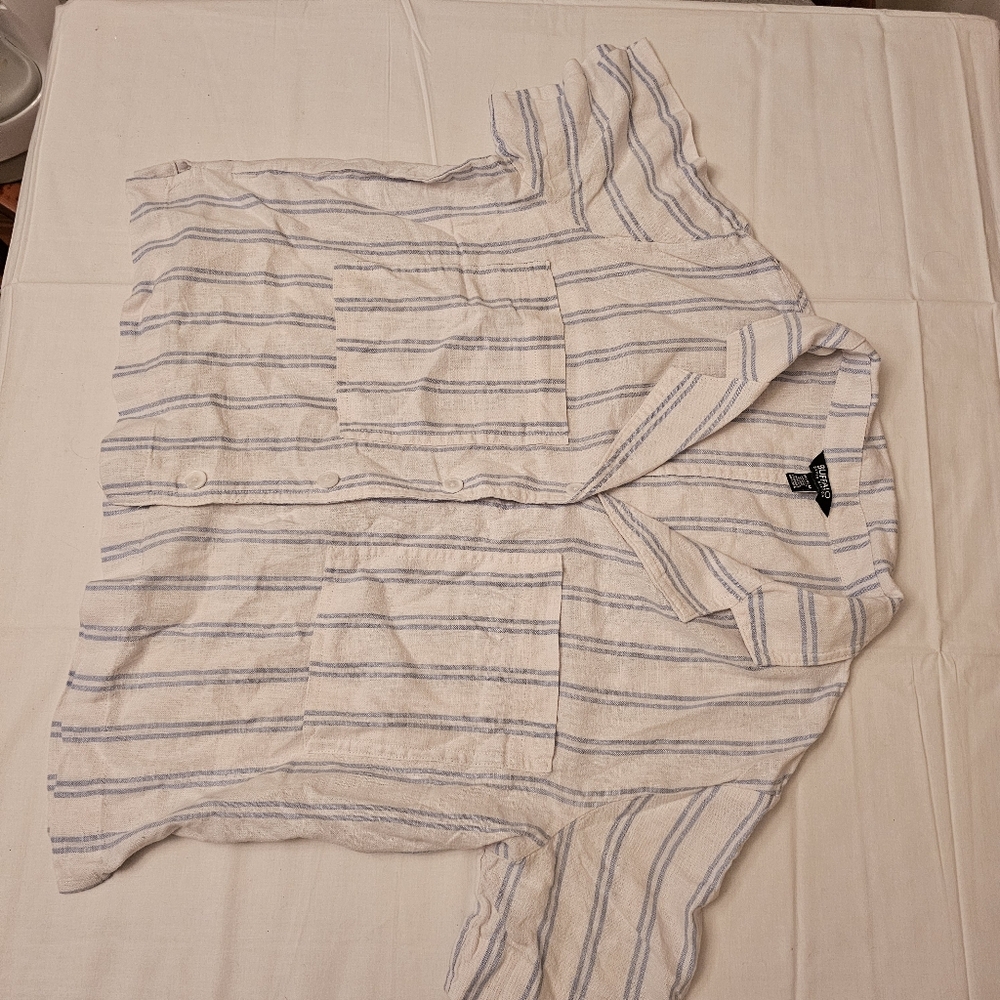 Men's Striped Casual Shirt
